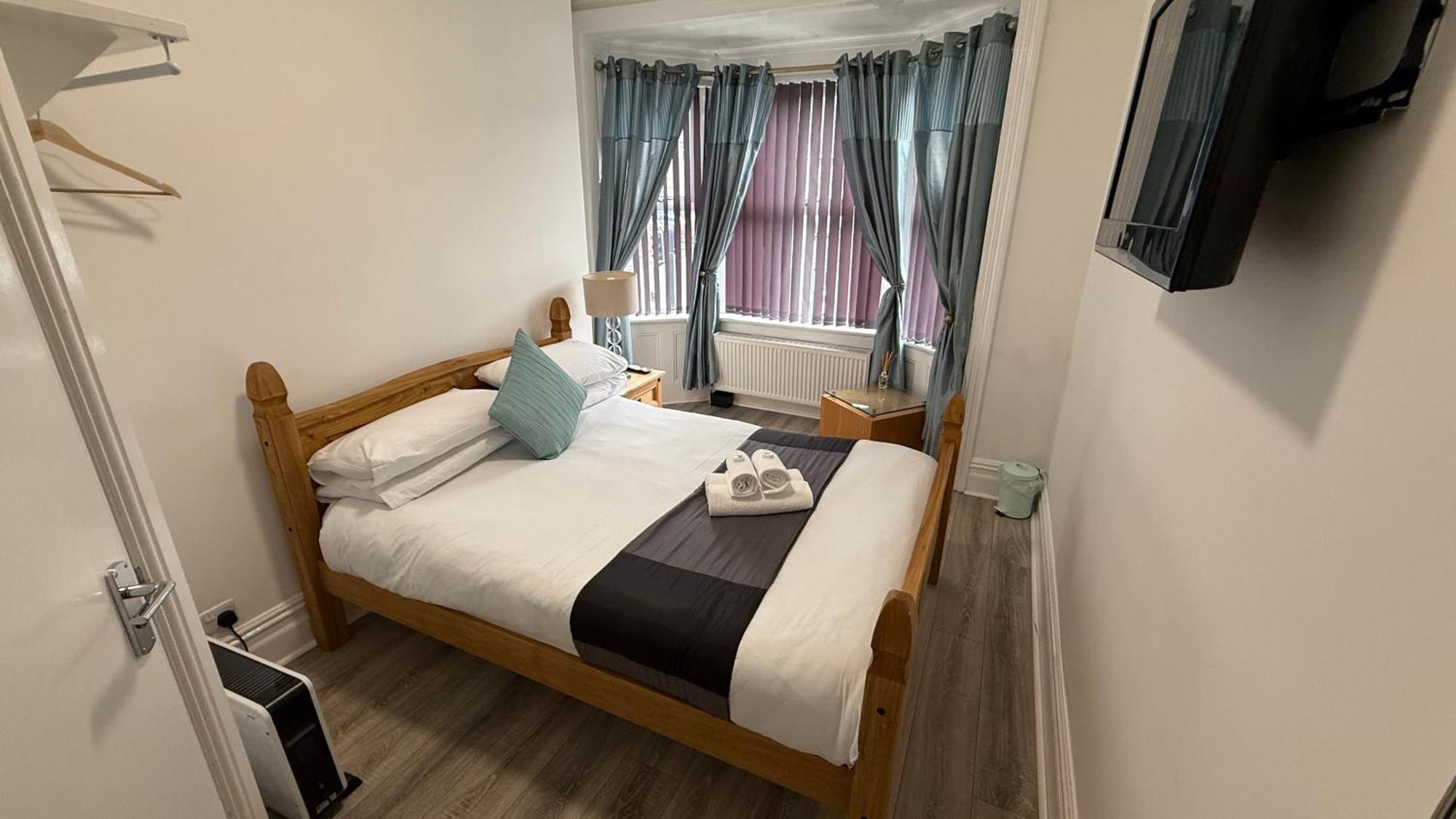 Hotel 119 Дарлингтън Екстериор снимка