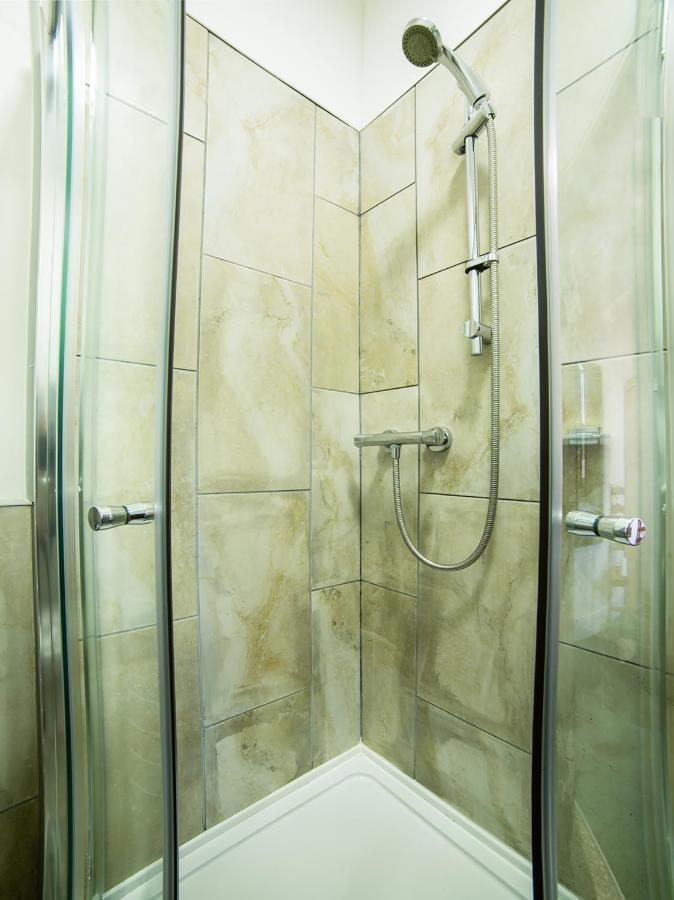 Hotel 119 Дарлингтън Екстериор снимка